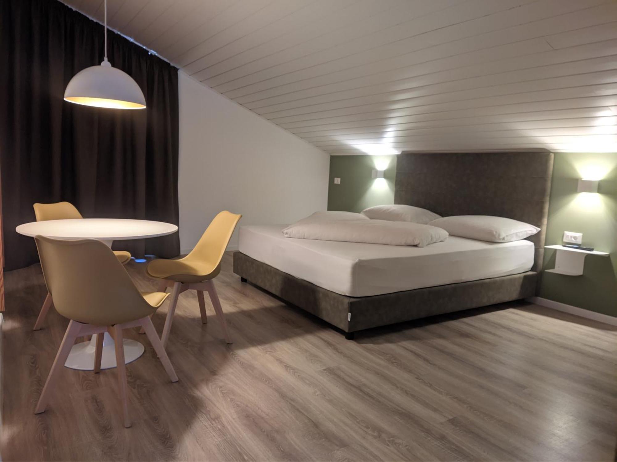 Garni Saltneregg Otel Caldaro Dış mekan fotoğraf
