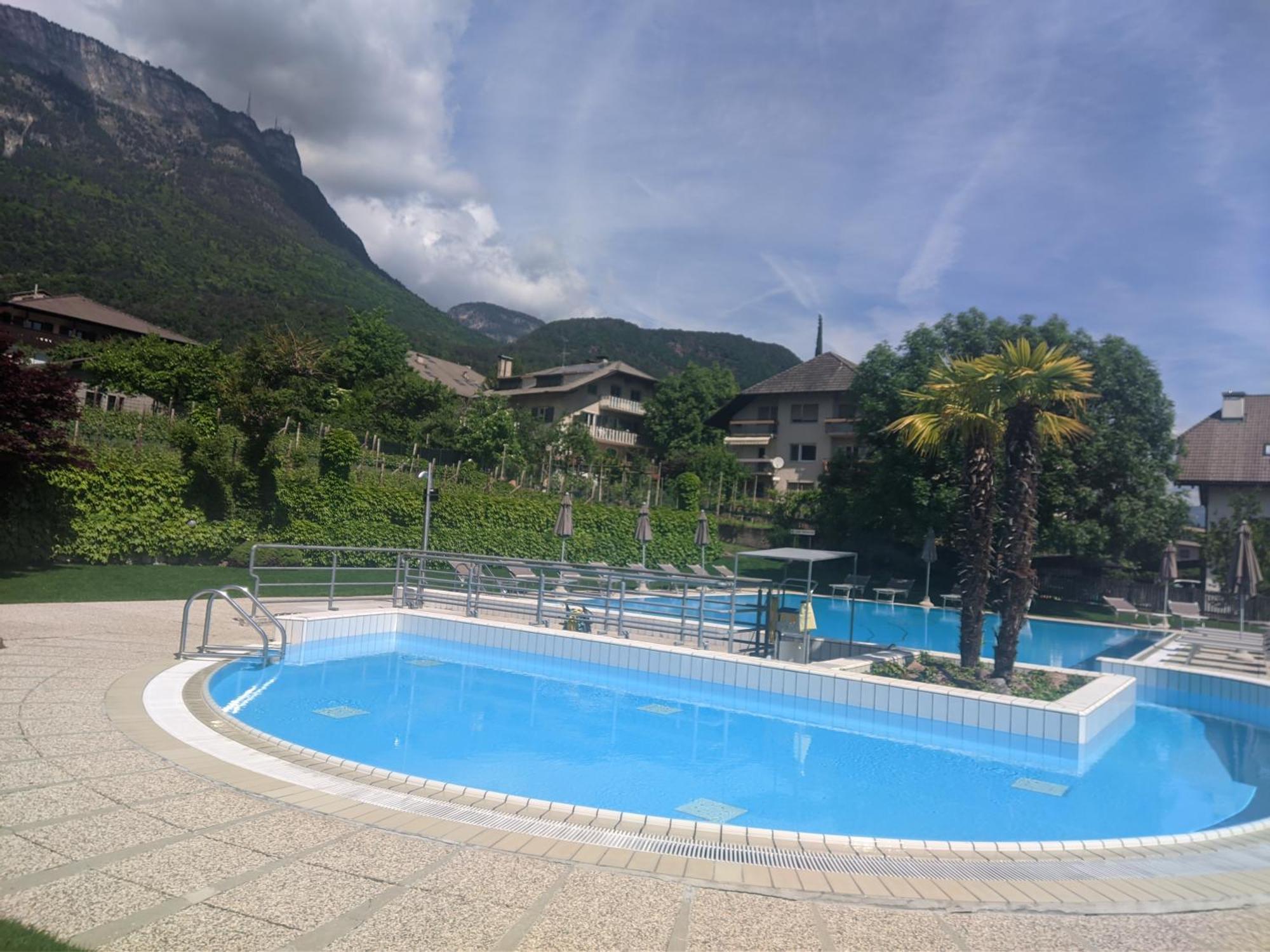 Garni Saltneregg Otel Caldaro Dış mekan fotoğraf